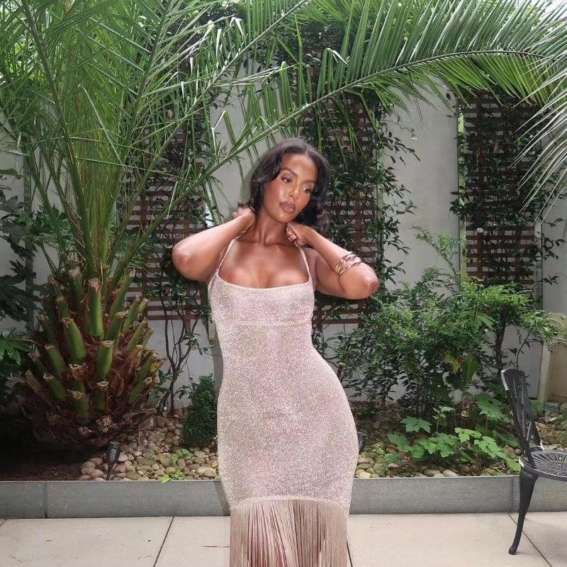Robe Beige Sexy et Brillante : Chic et Élégante pour Vos Soirées Glamour