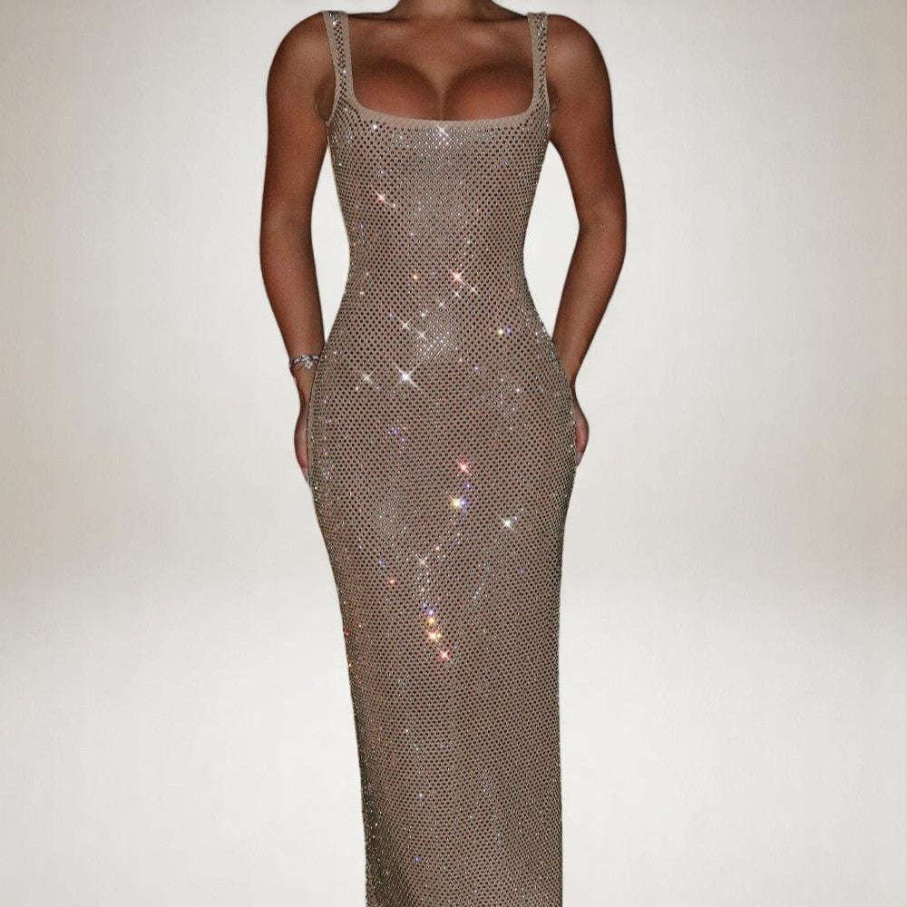 Robe moulante à sequins dos nu – Coupe ajustée et détails ajourés glamour
