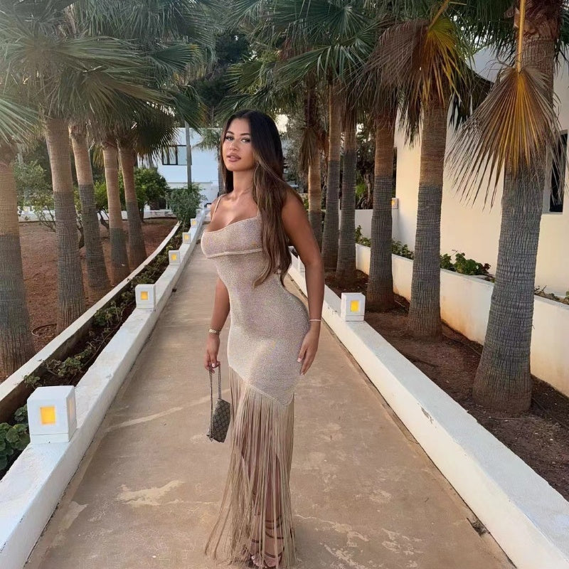 Robe Beige Sexy et Brillante : Chic et Élégante pour Vos Soirées Glamour